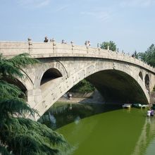 1400年前から変わらぬアーチ橋