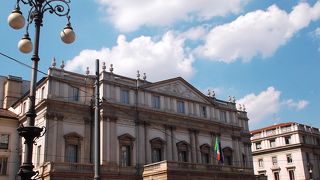 一件普通の建物