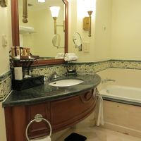 シャワールームは別にありました