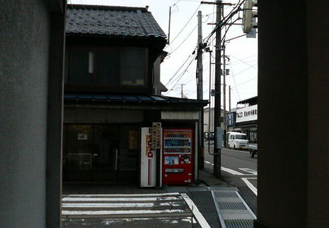糸魚川駅近くの昔ながらの小さなパン屋さん
