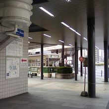 市内の移動に便利です。