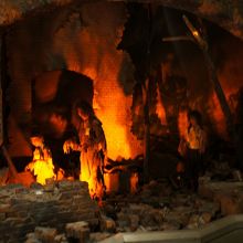 賛否両論の被爆者模型