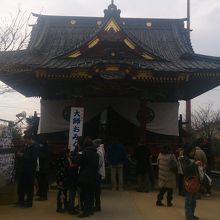 建物一つ一つが立派な物です。