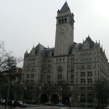 この塔へ上がれます