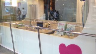 公開録音で有名。