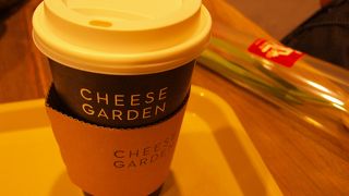 チーズケーキが目玉です