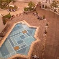 面白い形のプール