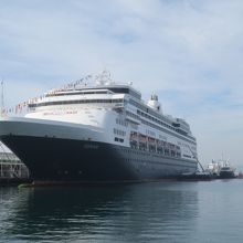 Ms. Veendam　サンディエゴの港にて