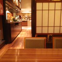本館で朝食バイキング
