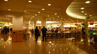 昼時前に行けば空いていると思います