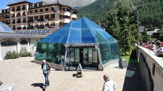 初期のアルピニストたちが見たツェルマットを再現