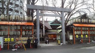 築地市場に観光＆食事の際には欠かさず「波除稲荷神社」～築地～