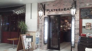 バイキング的？な「プレーツ＆イート PLATES ＆ E.A.T」～目黒～