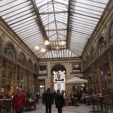 左側がルグラン　フィーユ・エ・フィスです