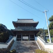 落ち着いた雰囲気の浄土宗のお寺