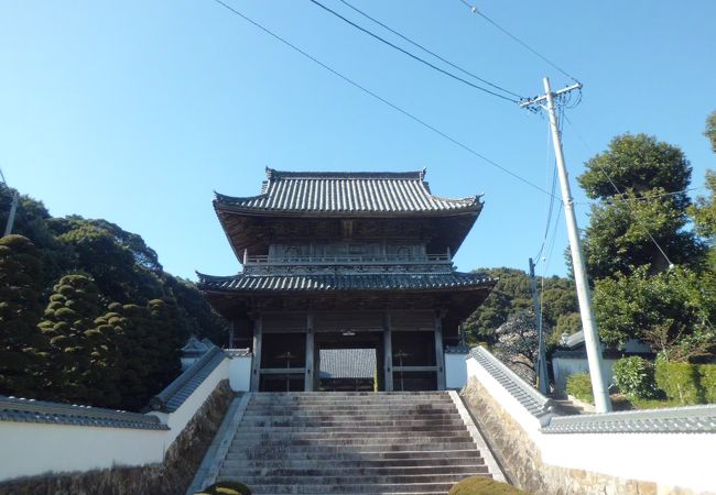 落ち着いた雰囲気の浄土宗のお寺