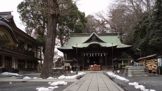 東日本最古の天満宮で亀戸天神社・湯島天満宮と合わせて関東三大天神で～す。