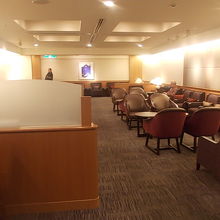 ラウンジ内客席の様子