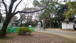 平和な時代へと繋げる心が込められています