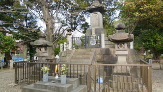 上野戦争に破れた者たちを供養