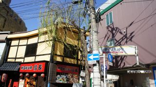 丸山町の入口といった場所