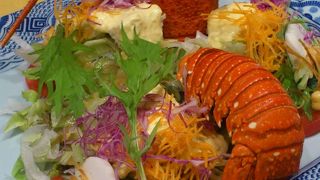 たっぷり食べたいならアラカルトがいいかも