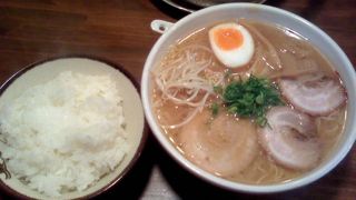 ラーメン激戦区富雄の名店 和歌山ラーメン By ナガヤン 麺舎 いっとう 奈良富雄店のクチコミ フォートラベル ラーメン激戦区富雄の名店 和歌山ラーメン By ナガヤン 麺舎 いっとう 奈良富雄店のクチコミ フォートラベル