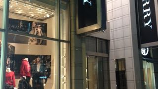 メンズの品ぞろえも良しでプレゼントにも