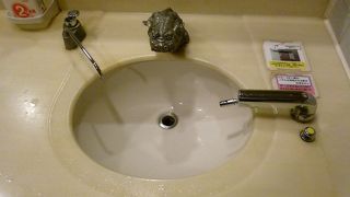 トイレの蛇口はシーサーちゃん