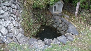 ふぜん河の水は遣唐使船の乗組員の飲料水として利用されたものです