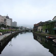 朝の小樽運河