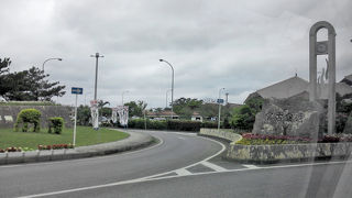 お土産物・レストランなども結構あります