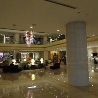 泊まったほうの建物のフロント。