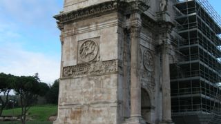 パリのエトワール凱旋門のモデル