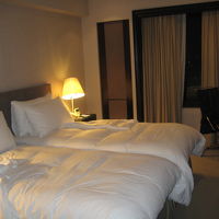 ゆったりと落ち着いた部屋でした。