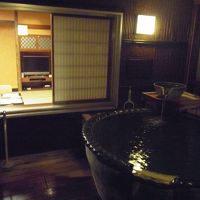 露天風呂に入りながらテレビも見れます（笑）