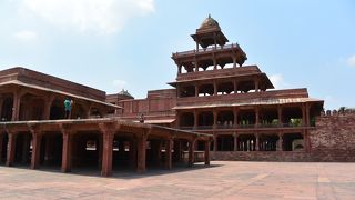 保存状態がよいファテープル・シークリー 