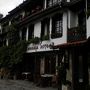 中世風の通りにぽっかり現れる中世風古民家のホテル＆レストラン