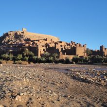 アイット・ベン・ハドゥの全景