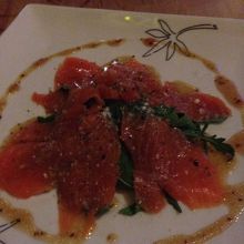 サーモンのカルパッチョ