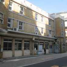 一応、アールデコ調なのでしょうか