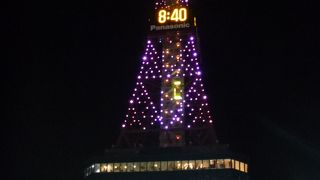 雪まつり開催時の景色はまた格別