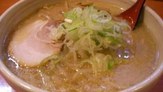 新宿駅東口にある札幌ラーメン店