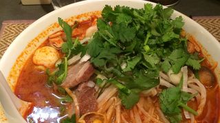 名物のトムヤムクンラーメン