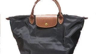 パリ限定バッグも在庫ありました