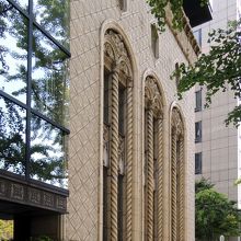 又一ビルディング 