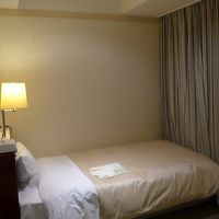 ヘッドはまずまずの広さです