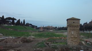 中を歩いてみると良い