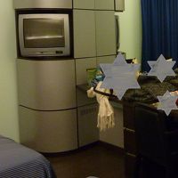 旧式だけど時刻表示のあるTV