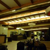 ロビー　フロント付近